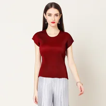 Футболка размера плюс, Женская эластичная плиссированная Однотонная футболка с круглым вырезом и коротким рукавом, Классическая Базовая Приталенная футболка, топы