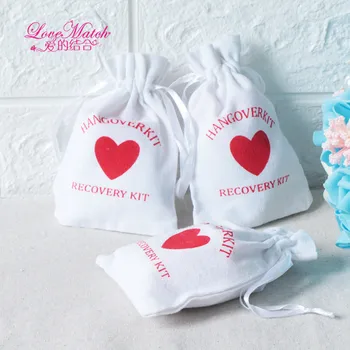 

50pcs Hangover Kit Wedding Souvenirs Holder Bag 9x14cm Heart Cotton Gift First Aid Gift Bag Party Favors For a Holiday Hand Made