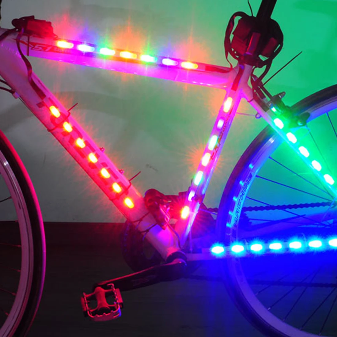 

Battery Bicycle Light LED Bike Lamp Safety Spoke Light Strip Tape Light Bike Frame Decorative Lantern Bike Accessories Cycling