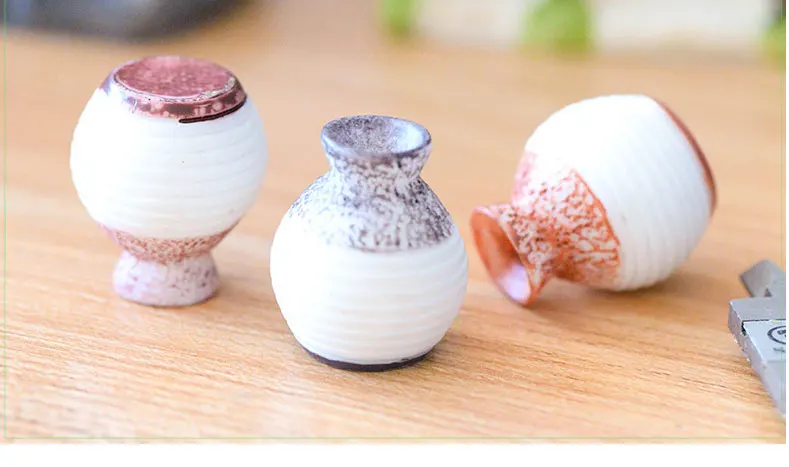 Dolls House 3 Decorative Vase with Handles Miniature Ornaments