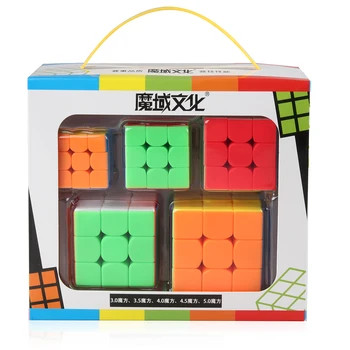 

D-FantiX Moyu Cubing Classroom Magic Cube Set Mini 3x3 Speed Cube with Keychains Gift Box