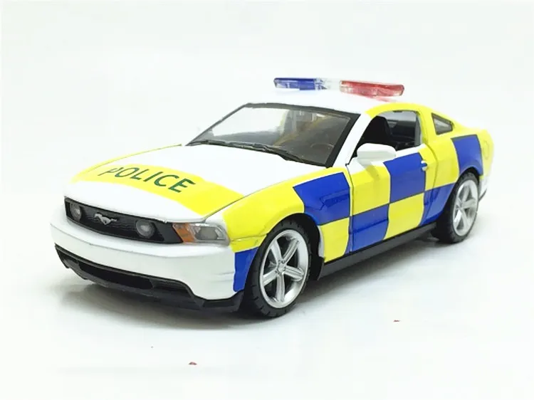 1:32 полицейская модель машины Mustang GT из сплава с отжимом коллекционная игрушка для