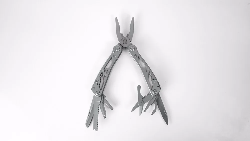 G202 plier 6
