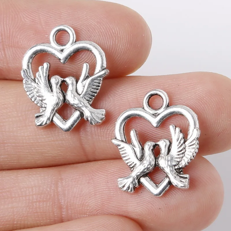 

7pcs 15x19mm Zinc Alloy Antique Silver Loving Heart DIY Charms Pendants