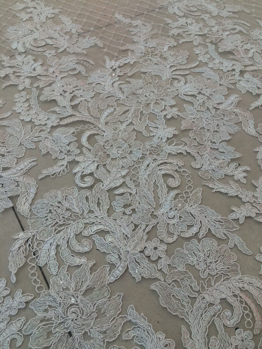 

African Z-han101925 Tulle Lace Design High Quality net lace fabric with sequins Embroidery Polyester French lace