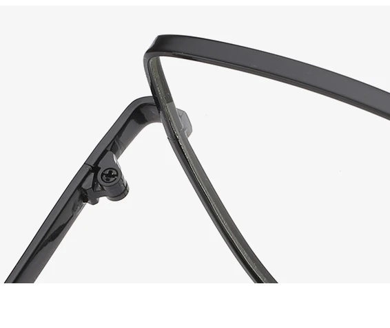 3490536738_810483317_