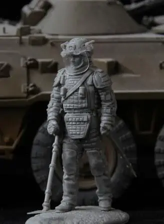 

1/35 Scale Unpainted Resin Figure Modern Russian Minesweeper