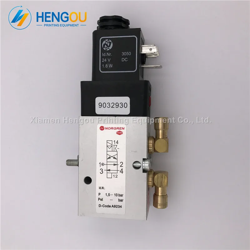 

2 Pieces brand new offset parts 61.184.1311 offset 4/2-way valve for SM52 SM74 SM102 printing machines valve