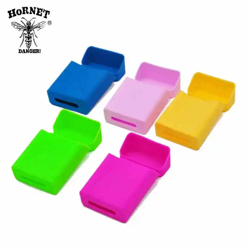 Colorful Portatile Uomo/Donna Silicone Sigaretta Copertura Della Cassa 90 millimetri * 58 millimetri * 25 millimetri Elastico In Silicone Sigaretta caso Scatola di Sigarette