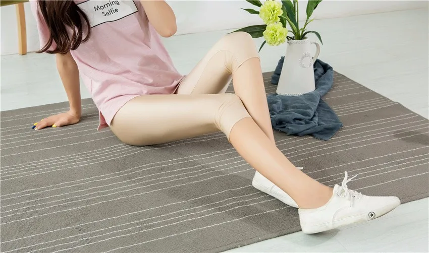 legging BIVIGAOS Fashion Women Stretchy Glossy Leggings Spandex Legging Elastic Gothic Foot Leggins Punk Rock Legins Black White Mallas leather leggings