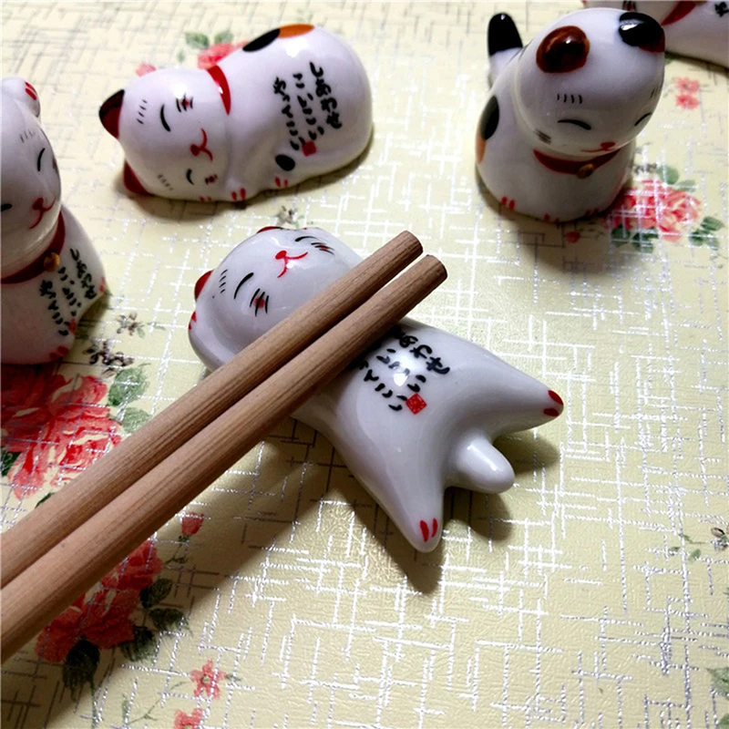 1 шт., Мультяшные палочки для еды, подставка для еды Lucky Cat, держатель для еды Lucky Cat, керамические стеллажи, японские домашние кухонные украшения для гостиницы, Новинка