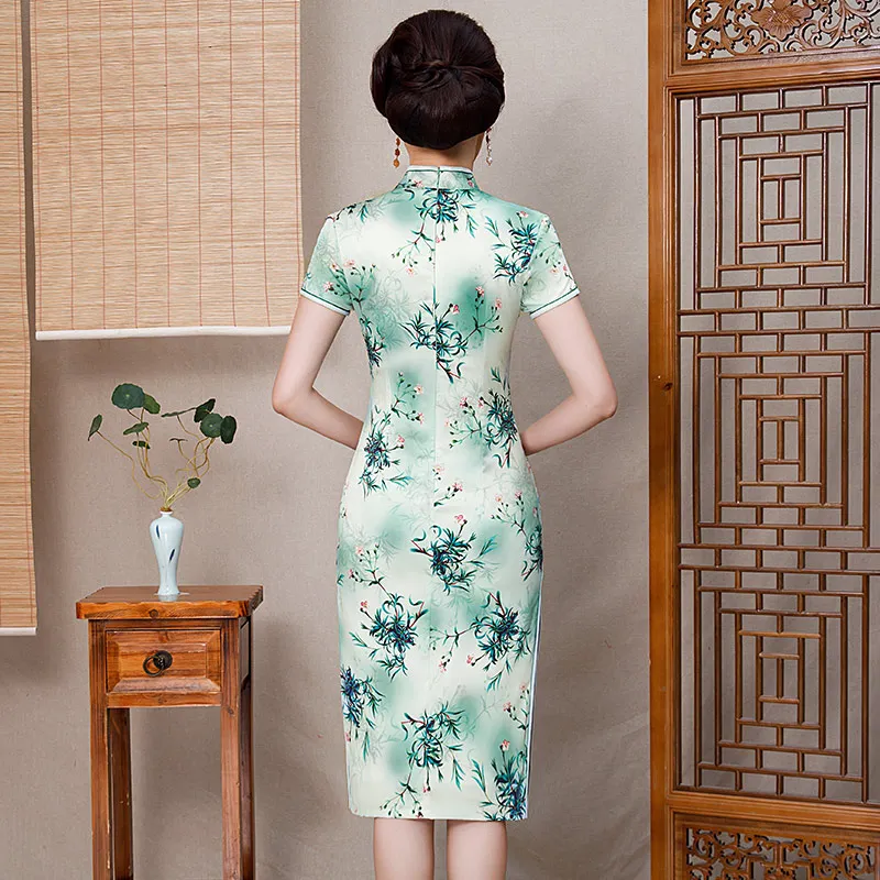 2019 летние женские короткие Чонсам; модная обувь в китайском стиле; женская обувь до колена, из искусственного шелка Qipao платье тонкий Платья