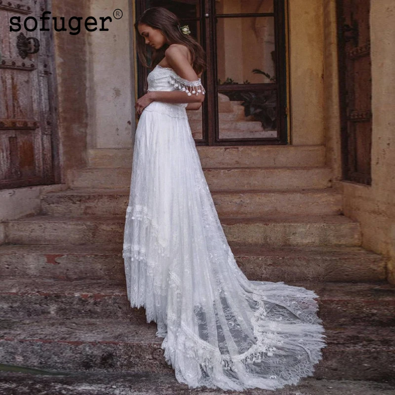 

Elegant Lace Boho Beach Sexy Strapless Off the Shoulder Train 2019 Muslim Arabic Wedding Dress Boho Sofuge Vestido De Noiva