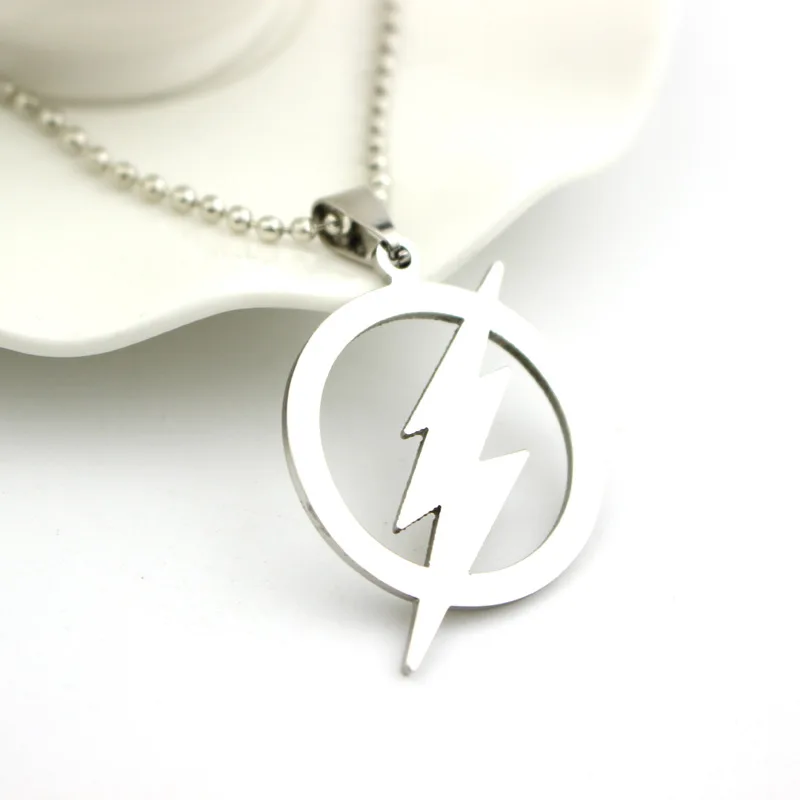 Флэш супер герой флэш логотип в виде молнии из нержавеющей стали цепи ожерелья и подвески для мужчин и женщин подарок фигурка косплей игрушки