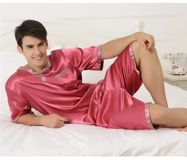 Горячая Распродажа Для мужчин шелковые пижамные комплекты Лето Для мужчин пижамы пикантные мужской пижамы с короткими рукавами, шорты