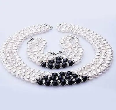 

FREE SHIPPING>>Freshwater Pearl Jewelry Set Necklace Bracelet And Earrings (A0423)