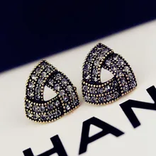 Couqcy новые модные серьги-гвоздики Любовь Горячая Распродажа Необычные треугольные серьги для женщин девочек Brincos Ювелирные изделия жемчужные украшения