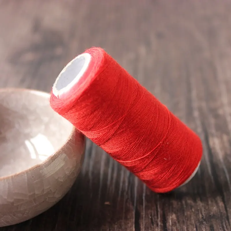21 вид дополнительных цветов 1 шт. 200 ярдов швейная нить из полиэстера набор прочных и прочных швейных нитей для ручных машин - Цвет: red