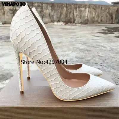 white dress pumps
