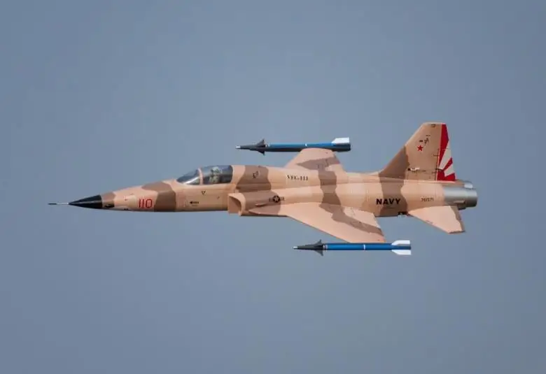 RC модель Freewing EPO RC самолет 80 мм EDF реактивный самолет F-5N Tiger 80 edf самолет 6s PNP или комплект+ S убирающееся шасси самолет