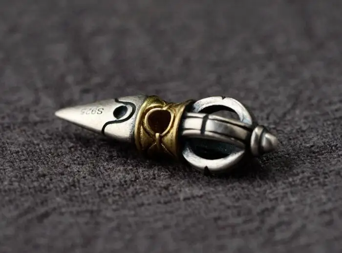 silver-charm007b