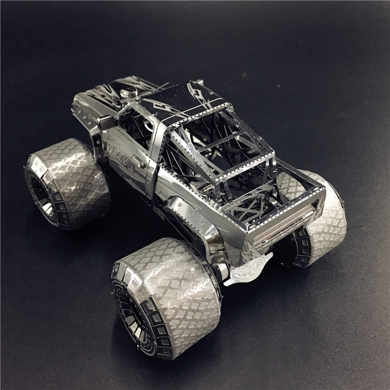 Tanie MMZ MODEL pekin nanyuan 3D metalowe zestaw modeli do składania OFF ROADER AUTO Wrangler Model montażu DIY 3D laserowo wycinane Model puzzle samochodu zabawki dla dla dorosłych