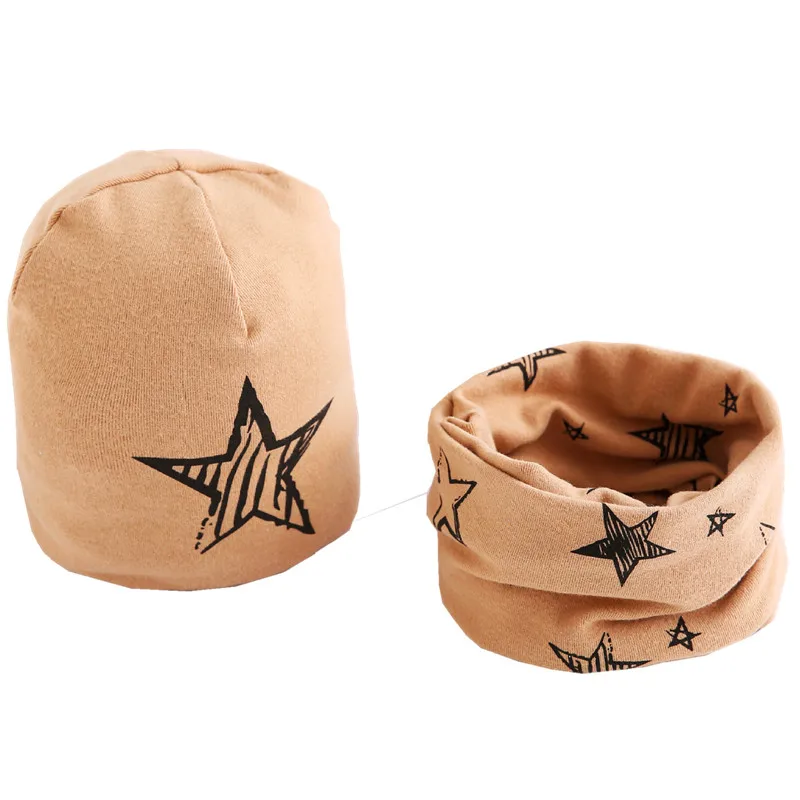 khaki star hat set Новые Хлопковые плюшевые шапки для девочек с шарфом Фрукты Сова-овца Звезды Львиная шапочка для мальчиков Детская шапка с шарфом и воротником Комплект хлопчатобумажной шапки для детей - Цвет: khaki star hat set