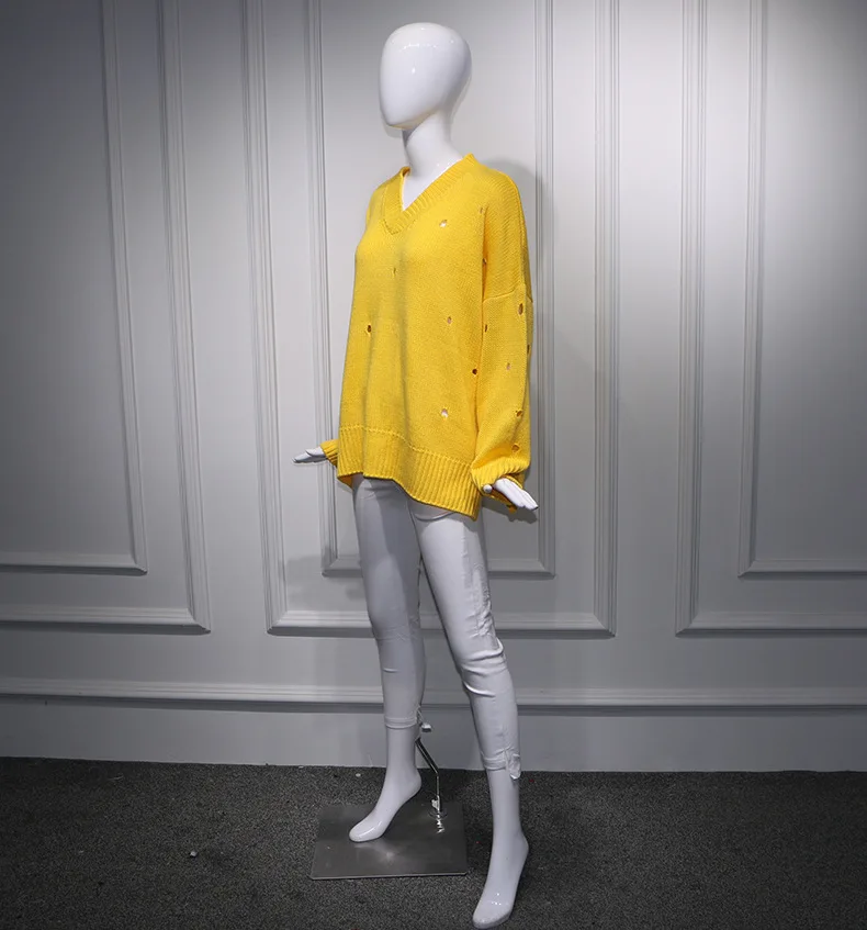 Star Yang Weitong Yellow Hollow V-collar Yellow Loose Side Split BF Lazy Wind Pullover Women 2019 V-Neck Sweater Pullover Women Star Yang Weitong Yellow Hollow V-collar Yellow Loose Side Split BF Lazy Wind Pullover Women 2019 V-Neck Sweater Pullover Women