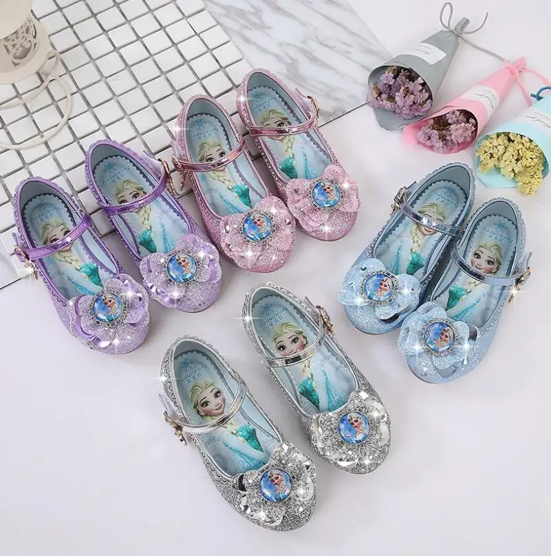 Новое платье принцессы дети кожаные ботинки для девочек цветок Повседневное Блеск Дети плоская подошва для девочек сандалии с узлом-бабочкой сандалии Elsa