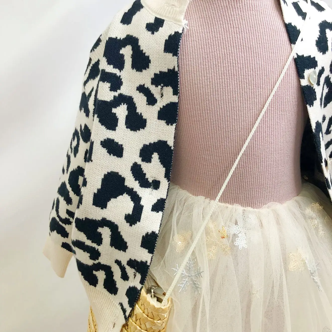 Cabolsa para o Bebê Bonito da Forma Primavera Nova Chegada Estilo Coreano Algodão All-match Manga Longa Leopardo-impresso Camisola Meninas 2020 22 High Quality Mamãe e Bebê