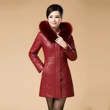 Новинка зимы модные женские туфли Элегантное зимнее пальто с меховым воротником Толстая супер теплое кожаное пальто маленькие и большие размеры матери Стиль Свободное пальто G0405