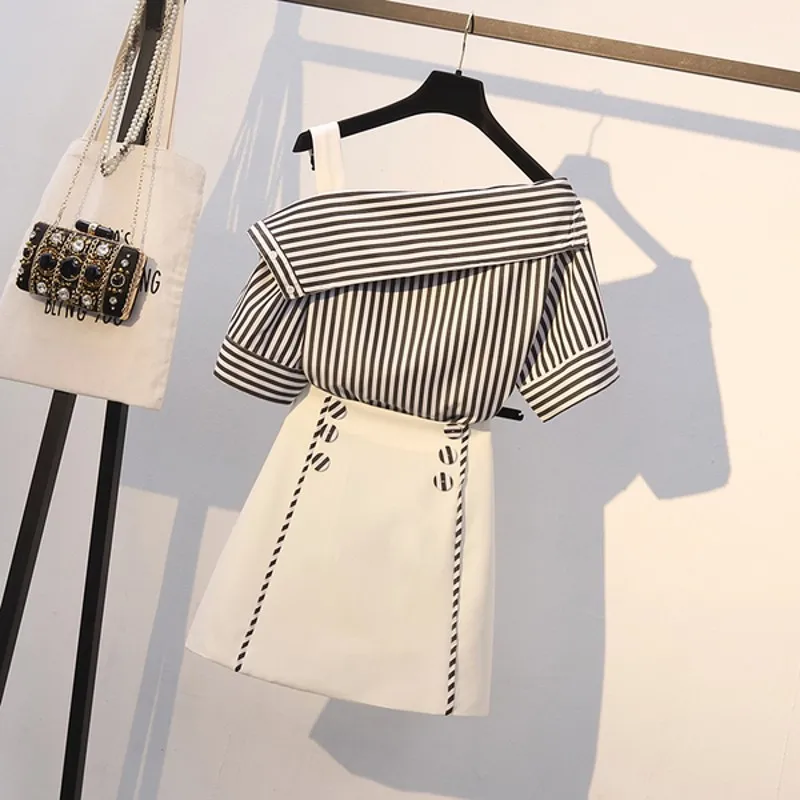 

2019 New Summer Fashion Women's Sets Vertical Stripes Slash Neck Oblique Shoulder Blouses + Short A-line Skirts Students Suits