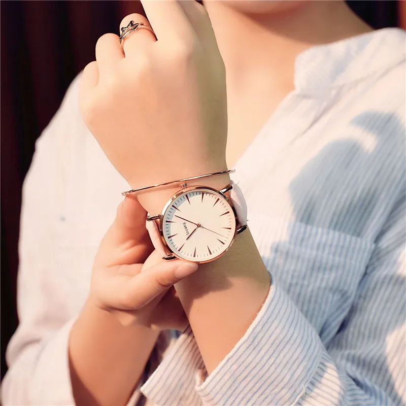 Элегантные женские часы модные для женщин нарядные кварцевые часы простой белый тонкий Циферблат Кофе Кожаный ремешок наручные часы Zegarek Damsk