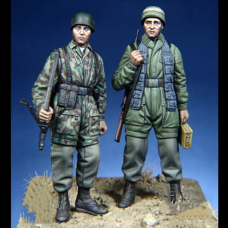 

1/35 Assembly Resin Figure kit Soldiers MG