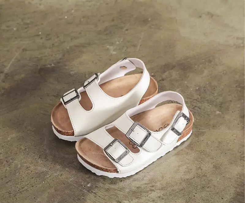 SKHEK детские мягкие сандалии из искусственной кожи, для детей; для мальчиков и девочек; босоножки; дышащая обувь на плоской подошве; Летние удобные сандалии