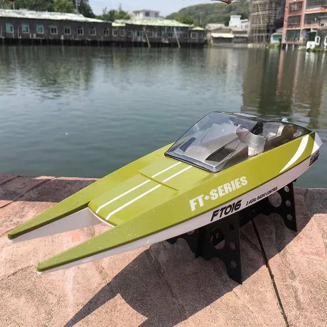 2,4G 4-канальный радиоуправляемая лодка с дистанционным управлением высокого скоростной катамаран гоночный катер игрушки для детей - Цвет: Армейский зеленый