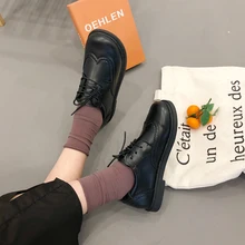 Женская обувь на плоской подошве; Новинка; оксфорды в британском стиле; Женская Весенняя повседневная обувь из мягкой кожи; женская обувь на плоской подошве со шнуровкой и кисточками в стиле ретро