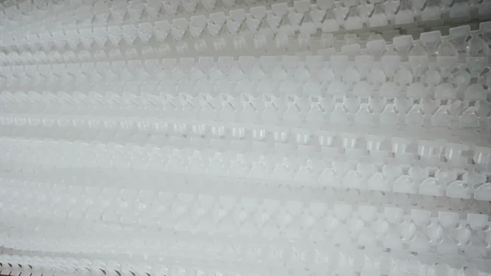 A4B586E3F04A72598B7B4991EB2B7034