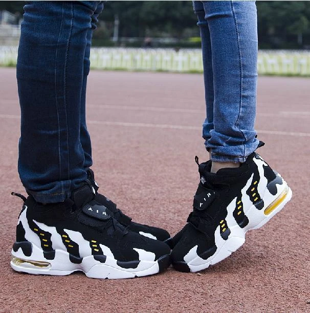 basketball shoes with jeans