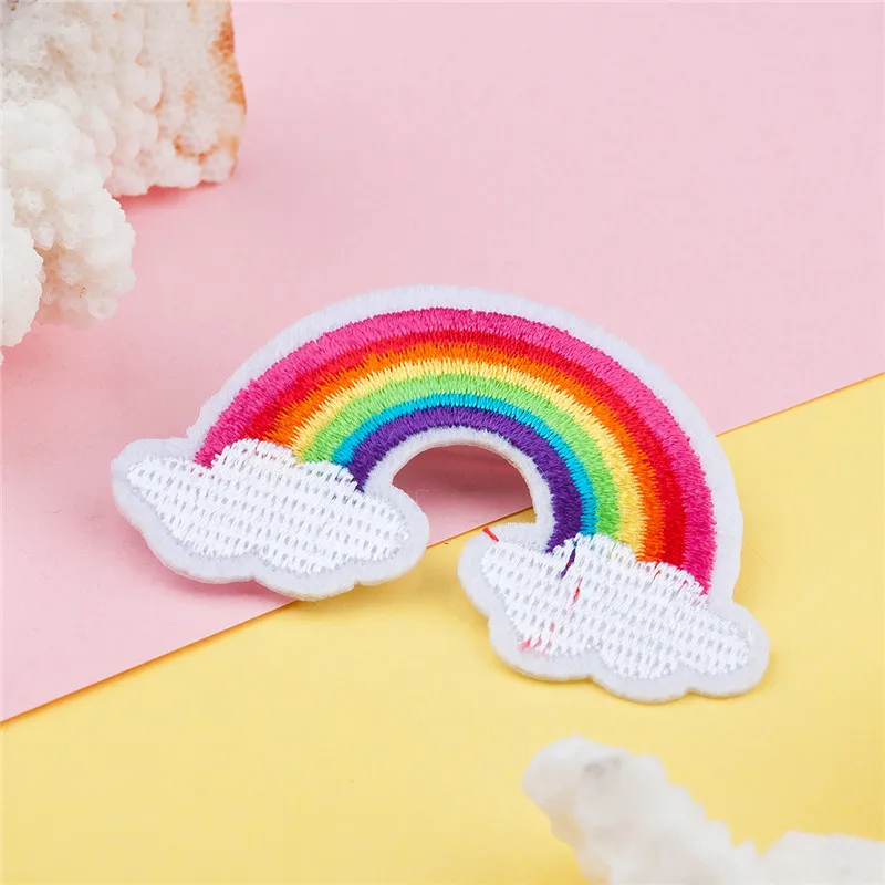 Значки ручной работы DoreenBeads вышивка радужной штифтой на Бейджи для женщин