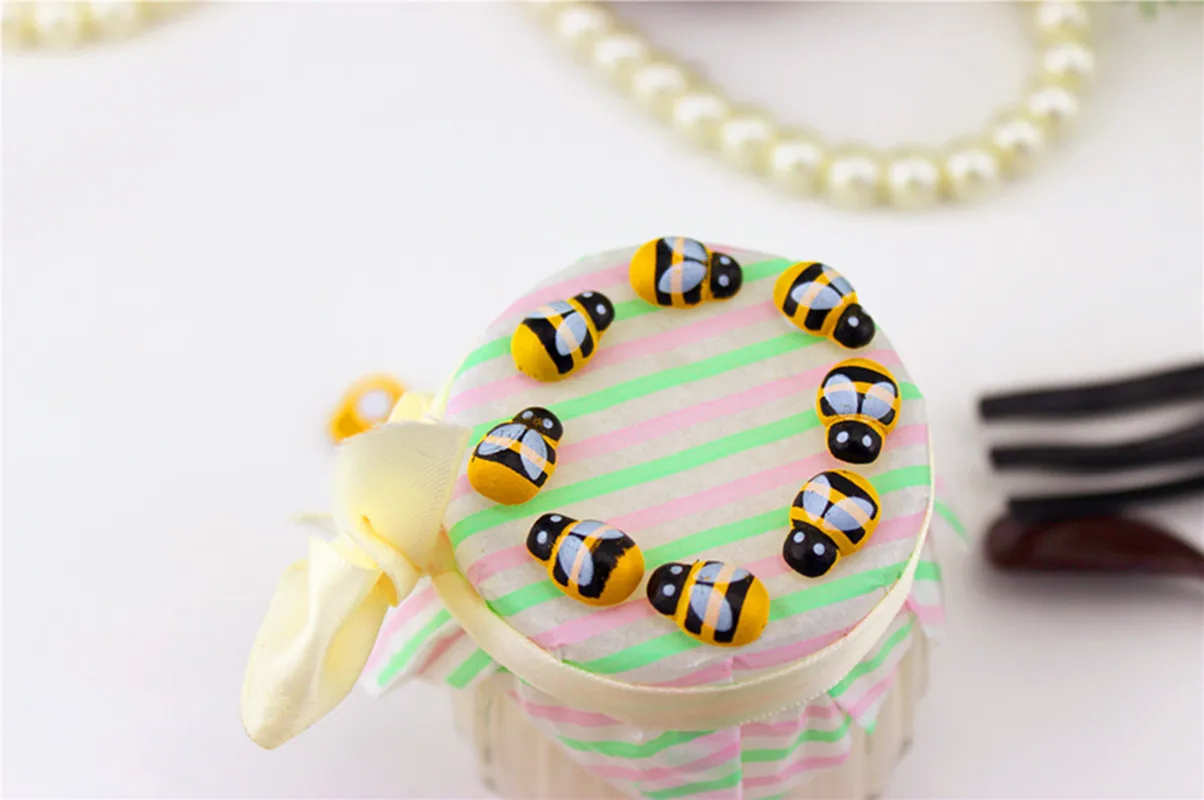 

100pcs/bag Mini Bee Wooden DIY Ladybug Stickers Scrapbooking Easter Decoration Home Wall Decor Birthday Party Decorations