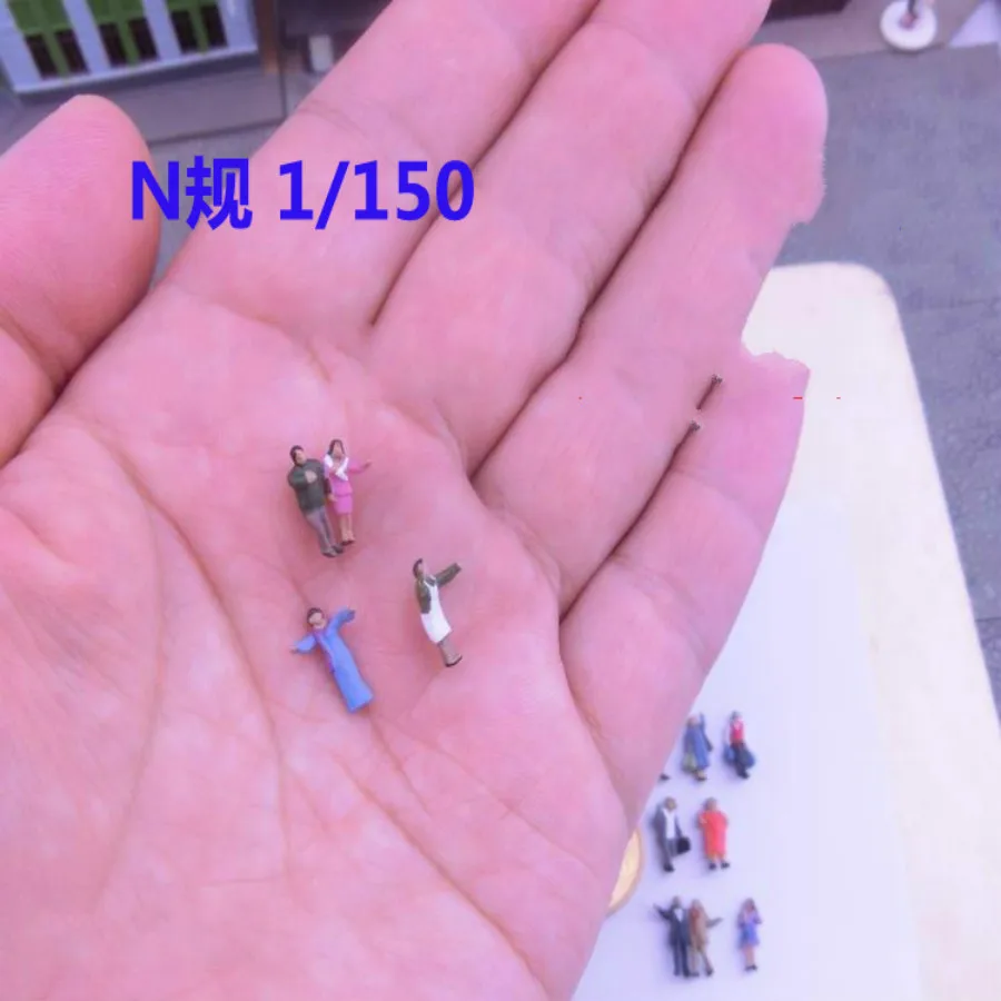 N train layout model figure staff (1)