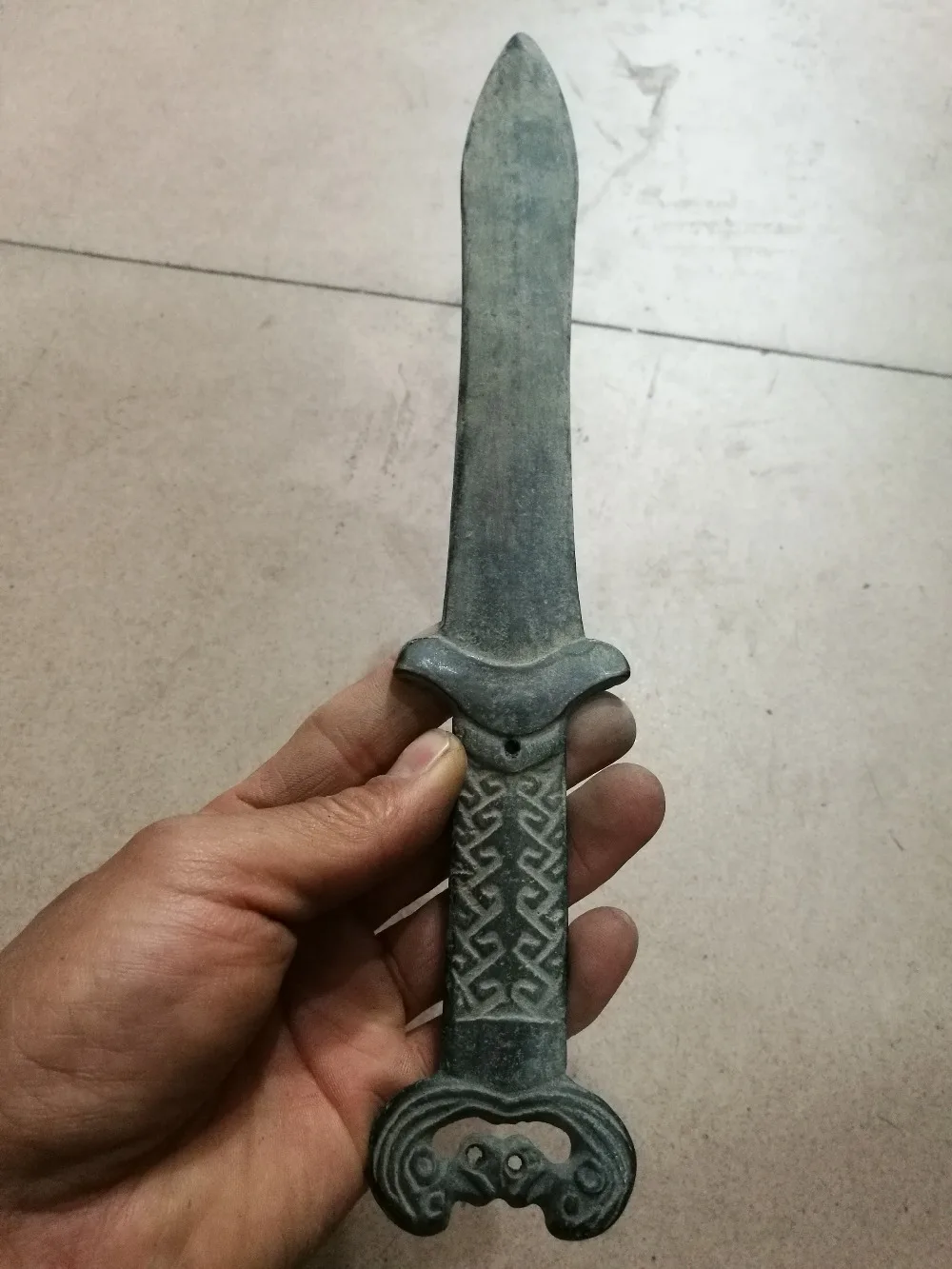 Ancient bronze weapons collection of Chinese bronze daggersin