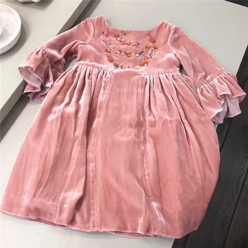 

Girls dress handmade velvet three quarter fashion baby girls dresses beading design solid pink color baby dress