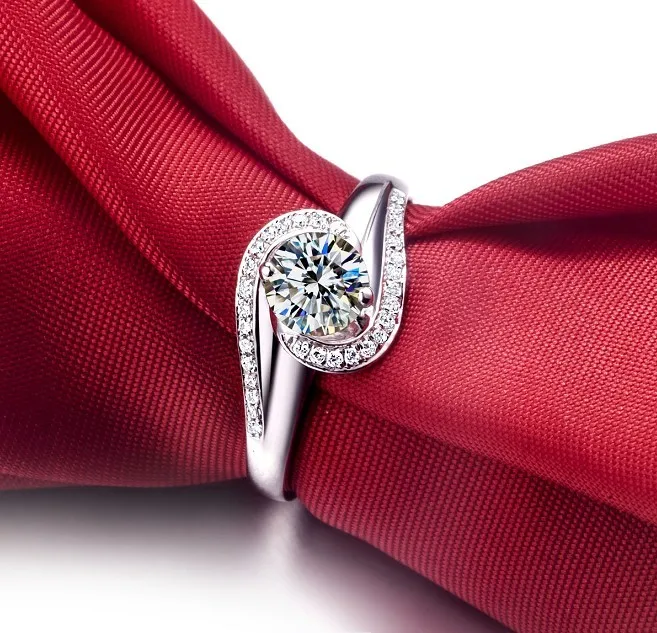 

Vintage Flower Style 0.5CT Synthetic Diamonds Women Engagement Ring Pure Silver Micro Pave Jewelry Top Produce Standard Ring
