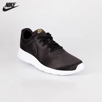 

Sneakers satin Tanjun Premium-Black