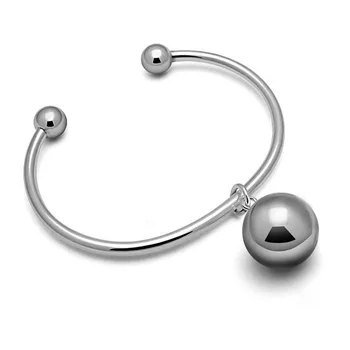 

Fashion silver women bracelet.Contracted solid 925 silver bracelet.Ball pendant bracelet bell, lovely girl.Charming lady jewelry