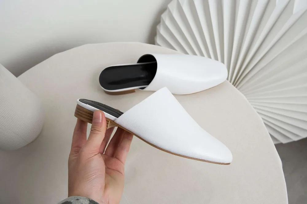 D'été Bas blanc Nouveauté Classique Mules Élégant Réel Vache Carré Blanc En Shopping Noir Cuir Noir Talons Chaussures Paresseux Lady Bout Femme L04 11rSqzx