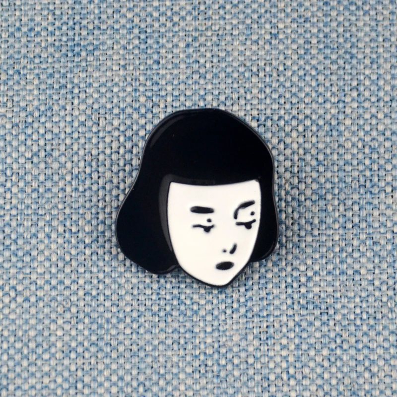 

Minimalist Women Head Enamel Pin Portrait Lapel Pin Brooch