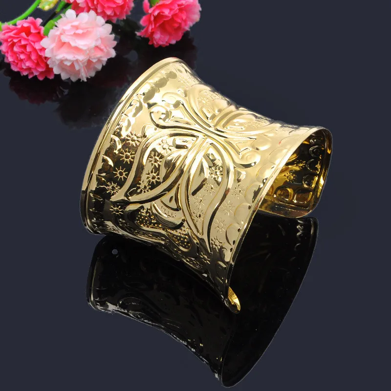 2718151865_1746764967